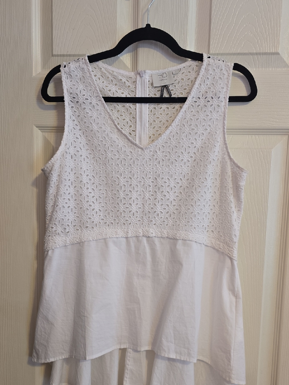 HD in Paris White Eyelet Lace Shell